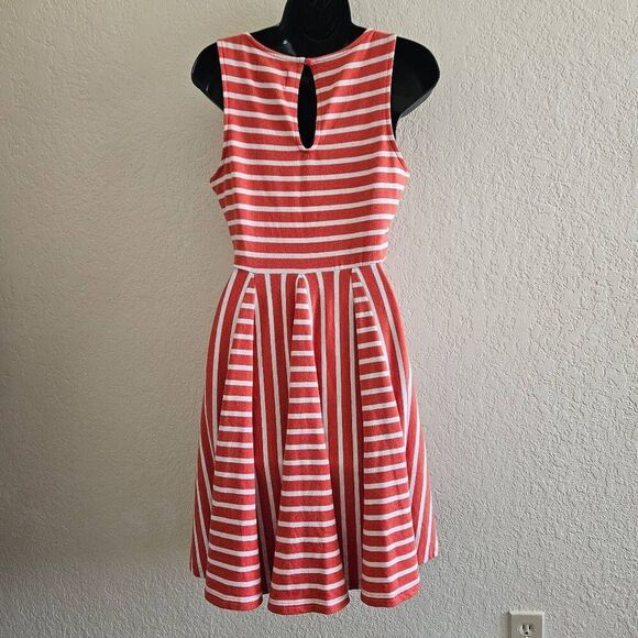 Saturday Sunday Striped Sundress - Picture 6 of 9